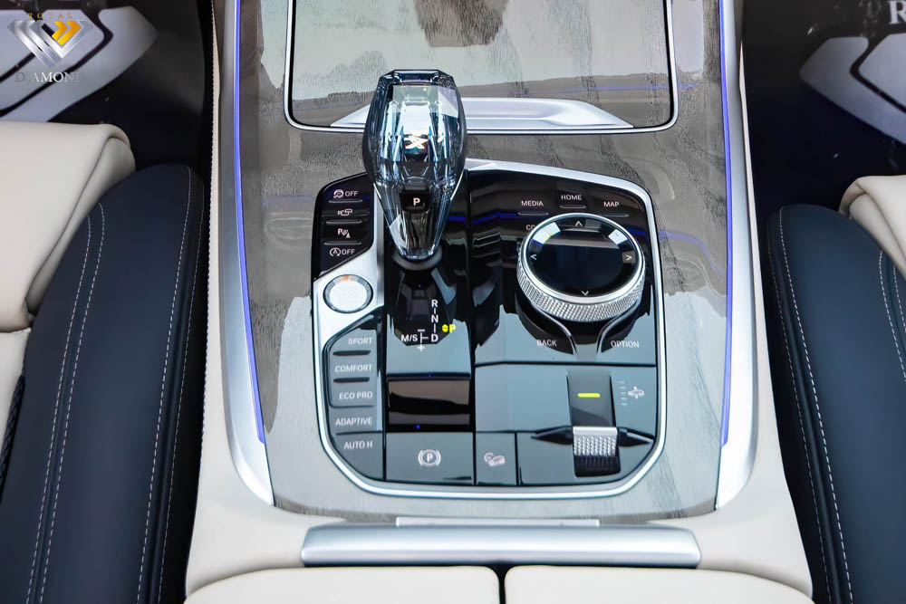 BMW X7 X Drive 40i M kit 2020 Warranty