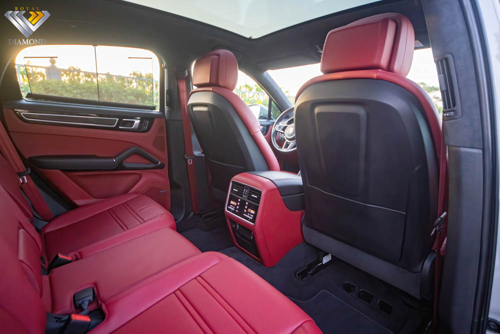 Porsche Cayenne GTS | 2022 | 20% Down-Payment