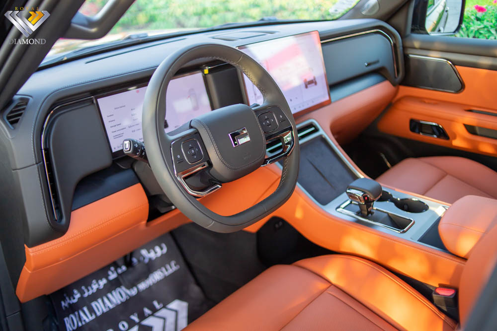 Rox 01 | Long Range + Elec. SideStep + Kitchen | 2025 | 0% Down-Payment