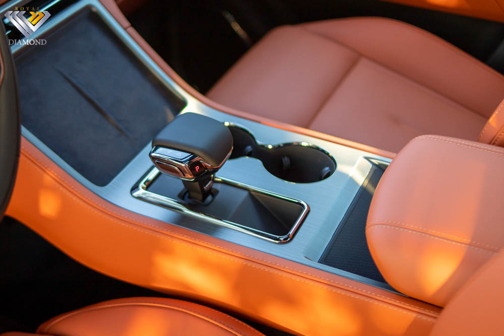 Rox 01 | Long Range + Elec. SideStep + Kitchen | 2025 | 0% Down-Payment