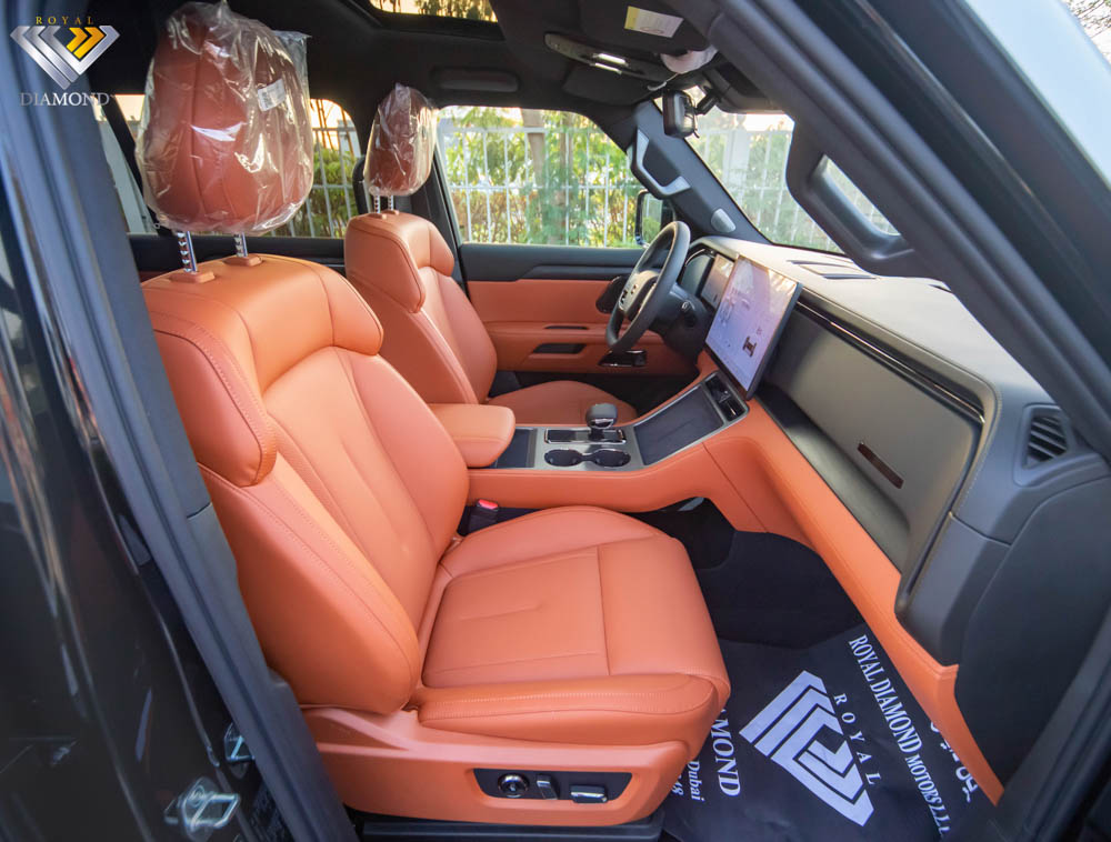 Rox 01 | Long Range + Elec. SideStep + Kitchen | 2025 | 0% Down-Payment