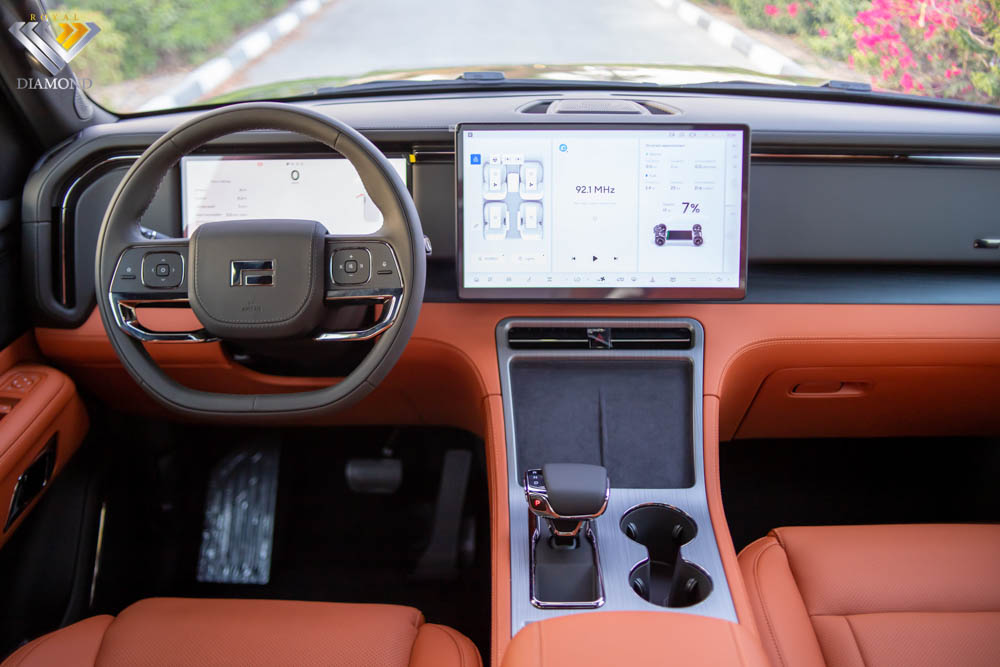 Rox 01 | Long Range + Elec. SideStep + Kitchen | 2025 | 0% Down-Payment